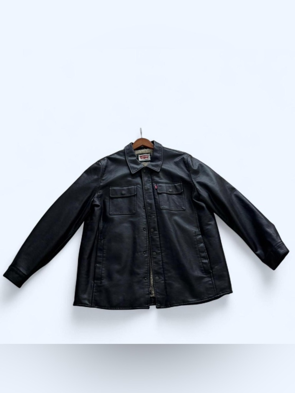 DISCOUNT SHIPPING: Levi's Faux Leather Sherpa Lined – Size XL